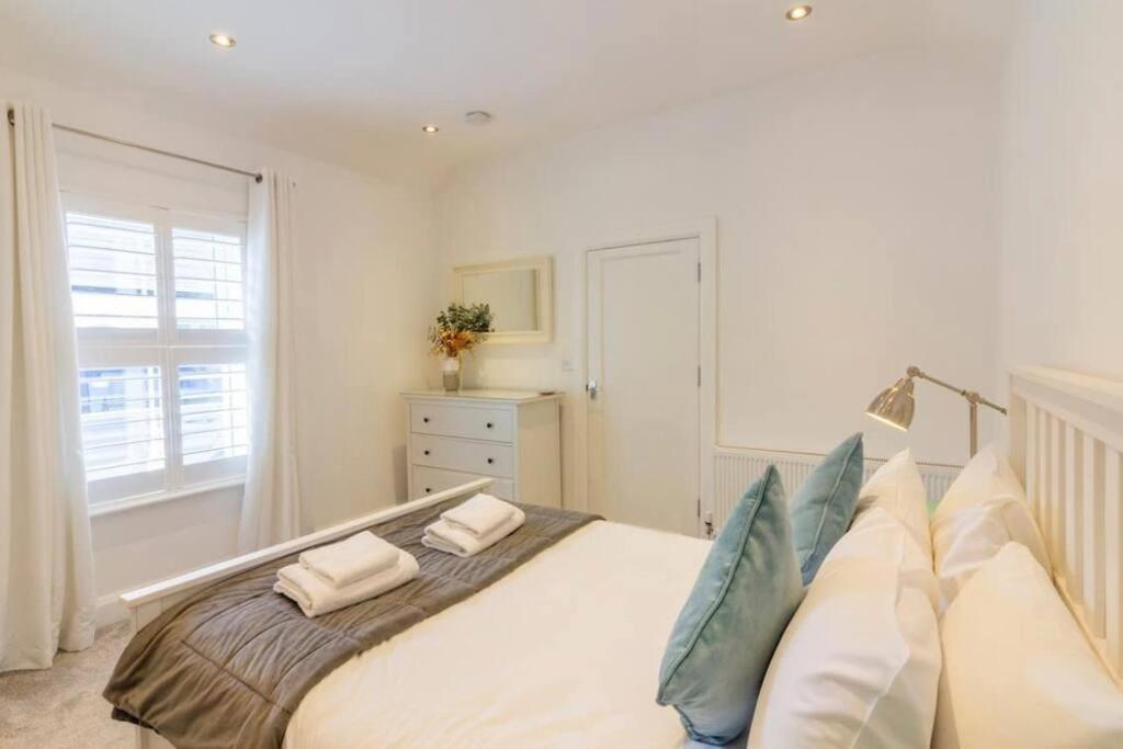 Newly Refurbished Traditional Cottage Blackrock Blackrock  Exteriör bild