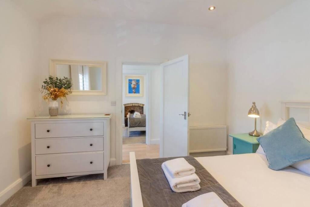 Newly Refurbished Traditional Cottage Blackrock Blackrock  Exteriör bild